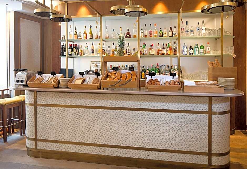 Rochester Champs-Elysees Hotel