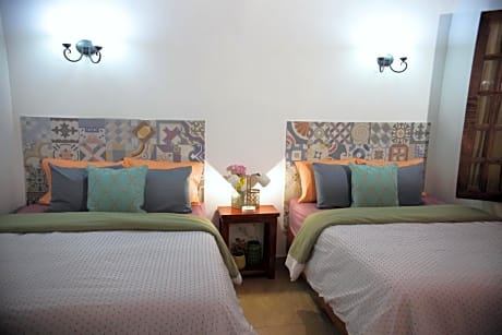 Plaza Colon Room