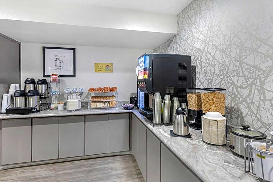 Hillstone Inn Tulare, an Ascend Collection Hotel