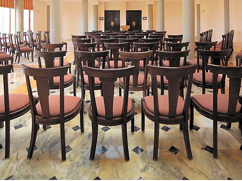 Grand Mercure Petra