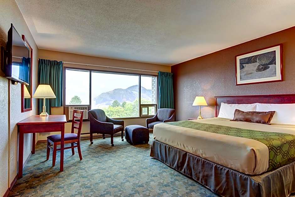 Knights Inn - Kamloops BC