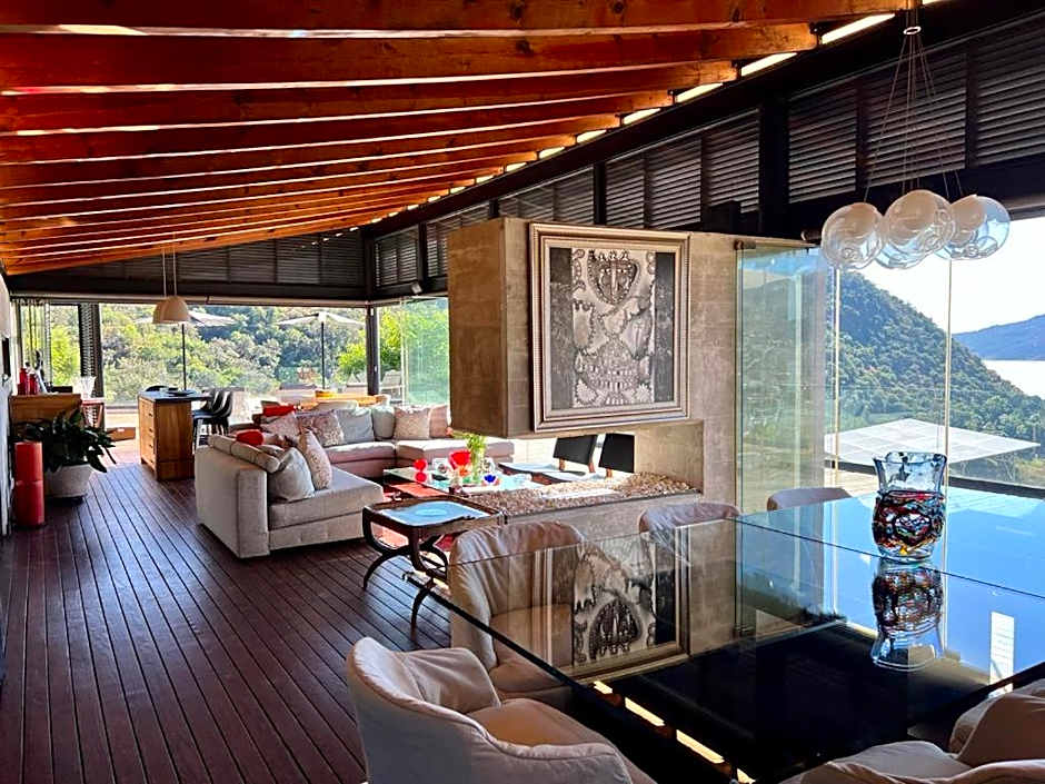 Espectacular Casa Premiada, Alberca y Vista a Lago