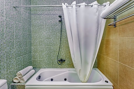 Junior Suite Garden View