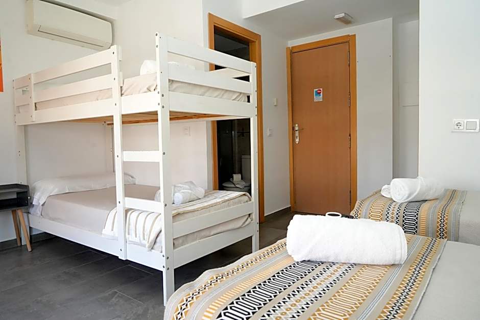 New Art Hostel - Albergue Juvenil