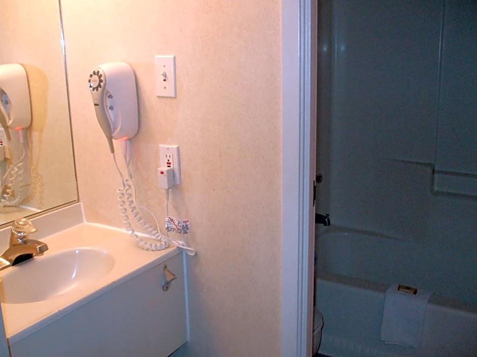 Days Inn by Wyndham Trois-Rivieres