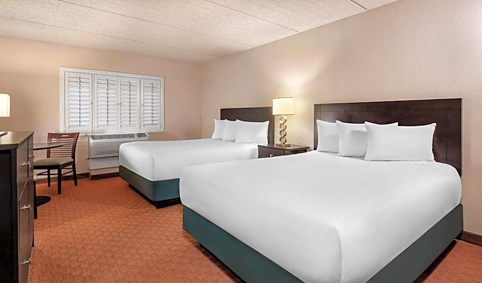 Tropicana Laughlin - A Caesars Rewards Destination