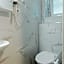 Hotel Hanseat Hamburg - Free Parking