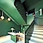 URBANAUTS STUDIOS Fillgrader