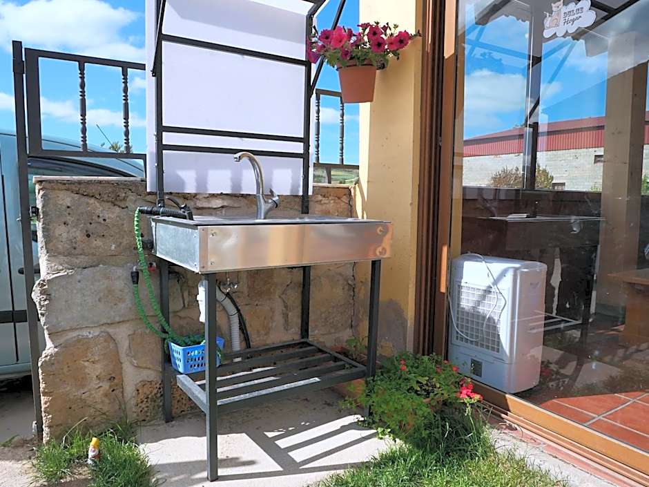 Albergue El Alfar/Pilgrim Hostel