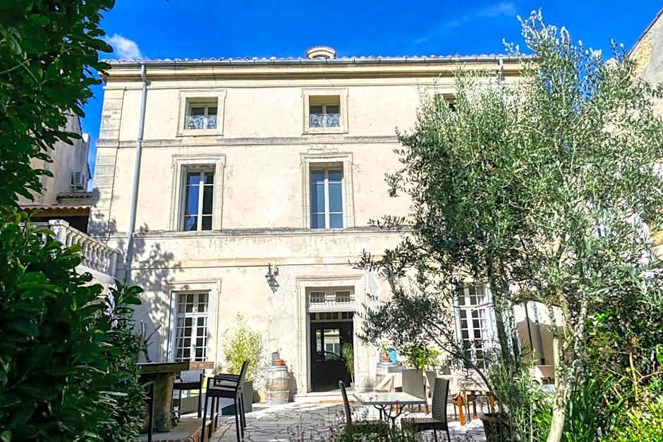 A Propos- Suites et chambres