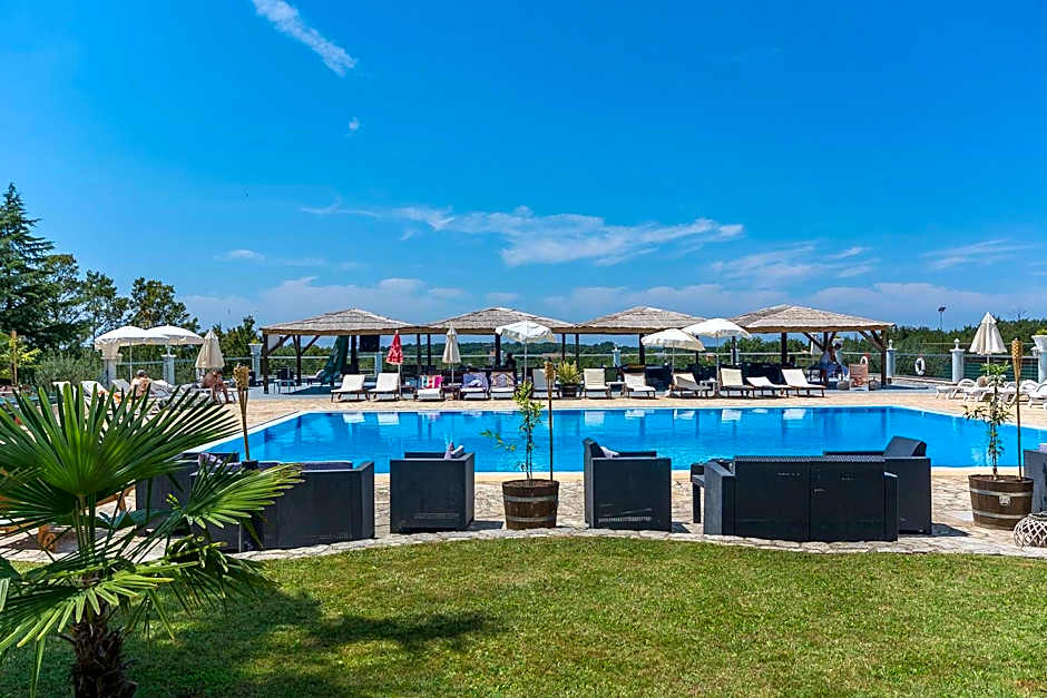 Villa Gloria 2
