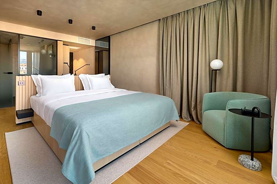 Hotel Ambasador