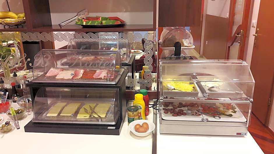 Deluxe Collection Hotel Kastel - Depadanse