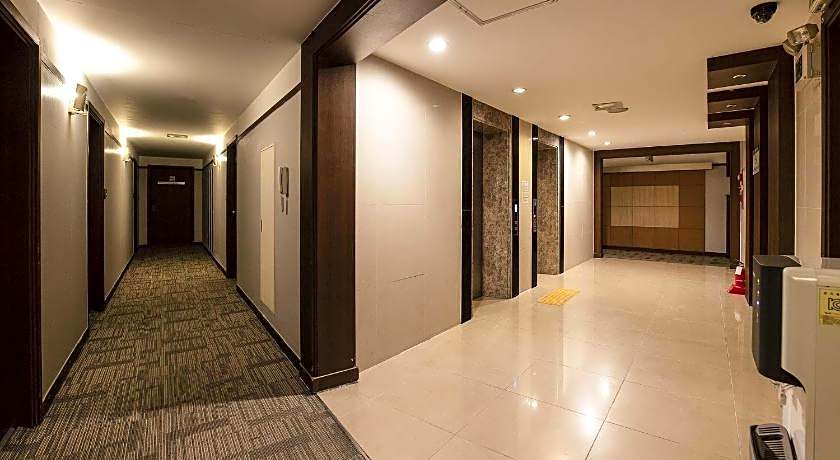 Incheon Airport Hotel Zeumes