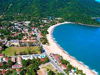 Aconchego 3 dorms, piscina, churrasq em Condomínio Fechado