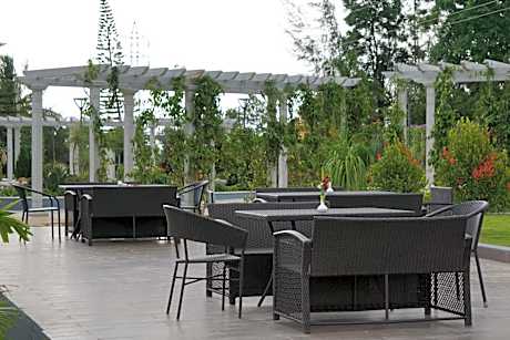 Quad Club - Resort and Spa, Nandi Hills