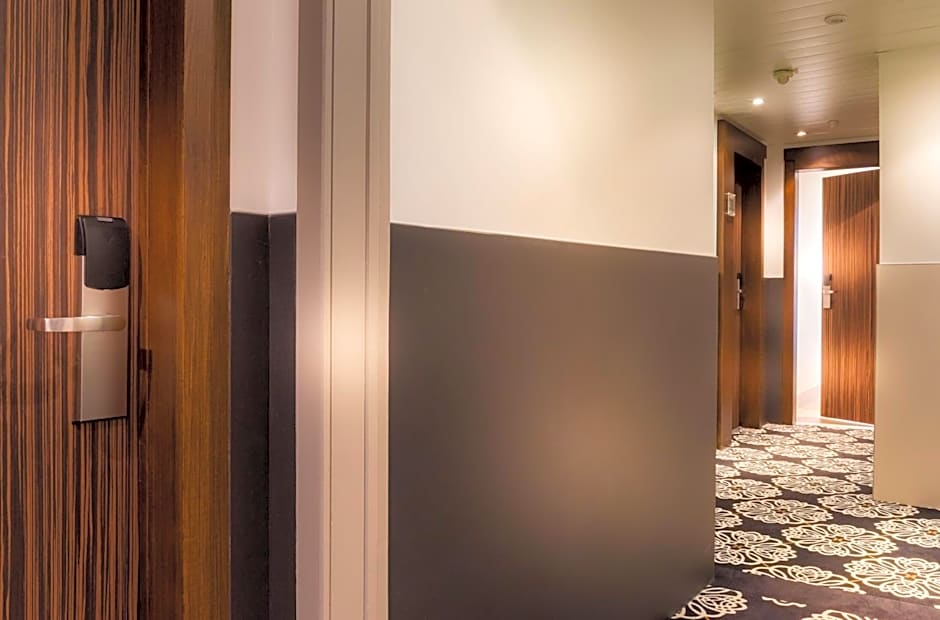 Hotel Acanthe - Boulogne Billancourt