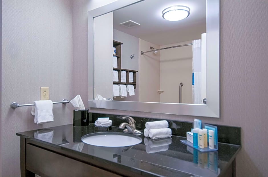 Hampton Inn By Hilton Hernando MS