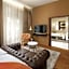 Reykjavik Consulate Hotel, Curio Collection by Hilton