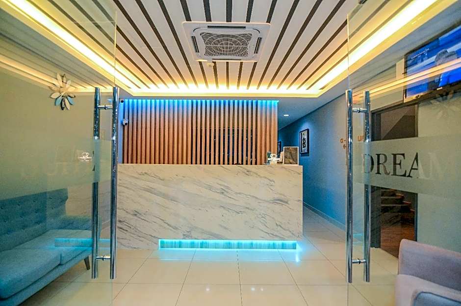 Suite Dreamz Hotel
