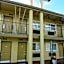 Civic Center Lodge / Lake Merritt BART
