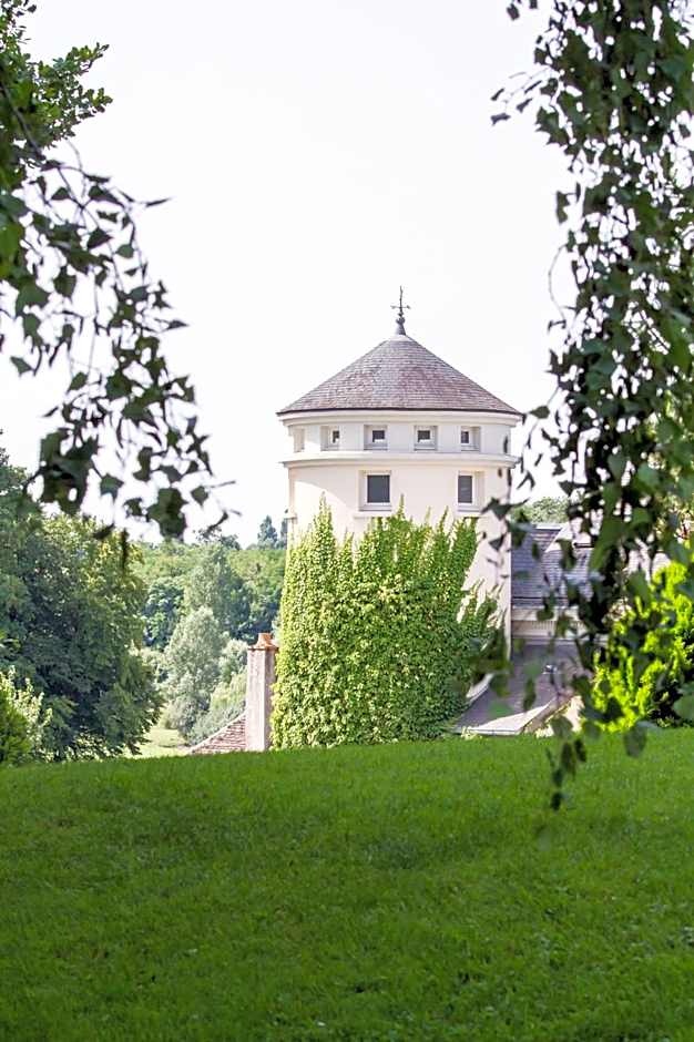 Domaine et Golf de Vaugouard - La Maison Younan
