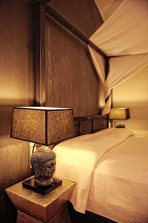 Paradise Island Villas