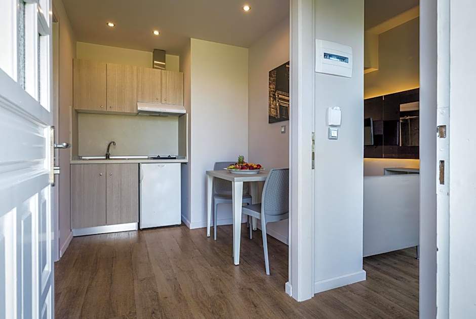 Acharavi Beach Hotel