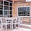 Country Inn & Suites by Radisson, Ft. Atkinson, WI