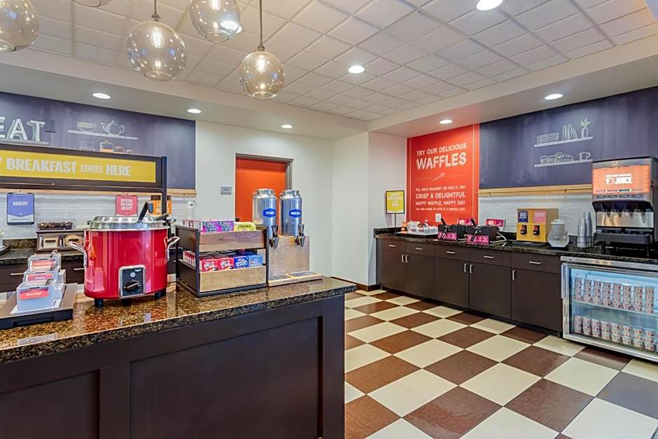 Hampton Inn By Hilton & Suites Parkersburg Downtown