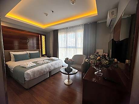 Superior Double or Twin Room with Sea View