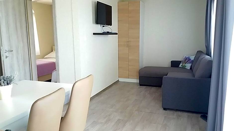 Lavanda Mobile Homes & Villas