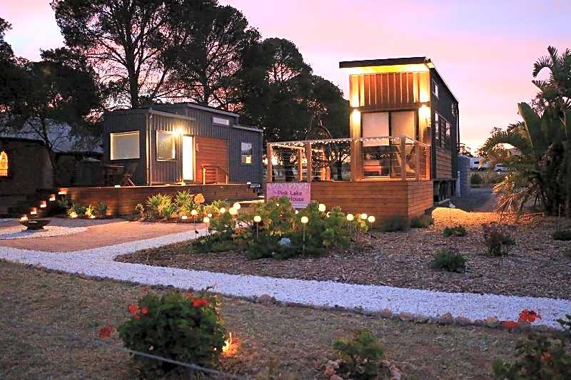 The Pink Lake Tiny House - 'Sakura'