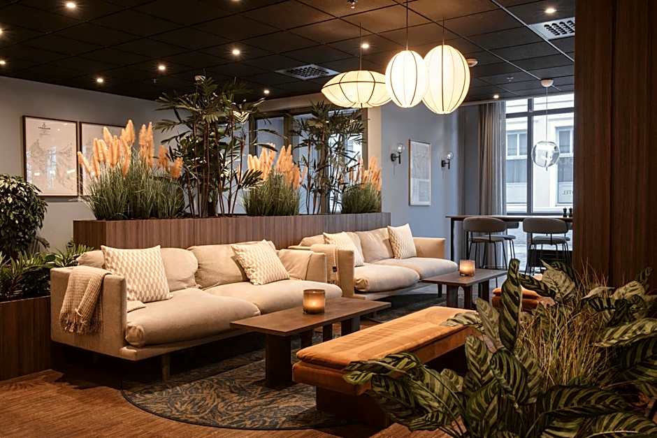 Home Hotel Grand Olav