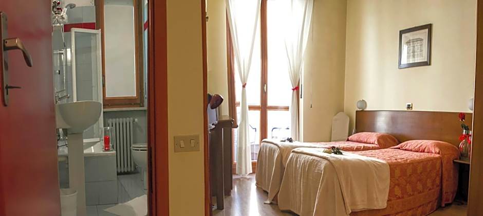 Domus Hotel