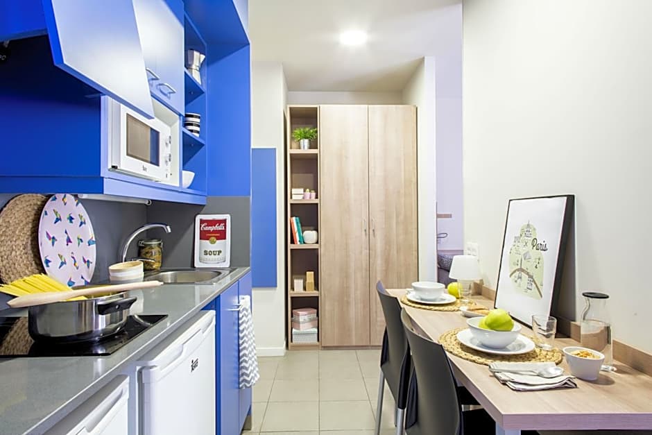 Colegio Mayor Resa La Concepción