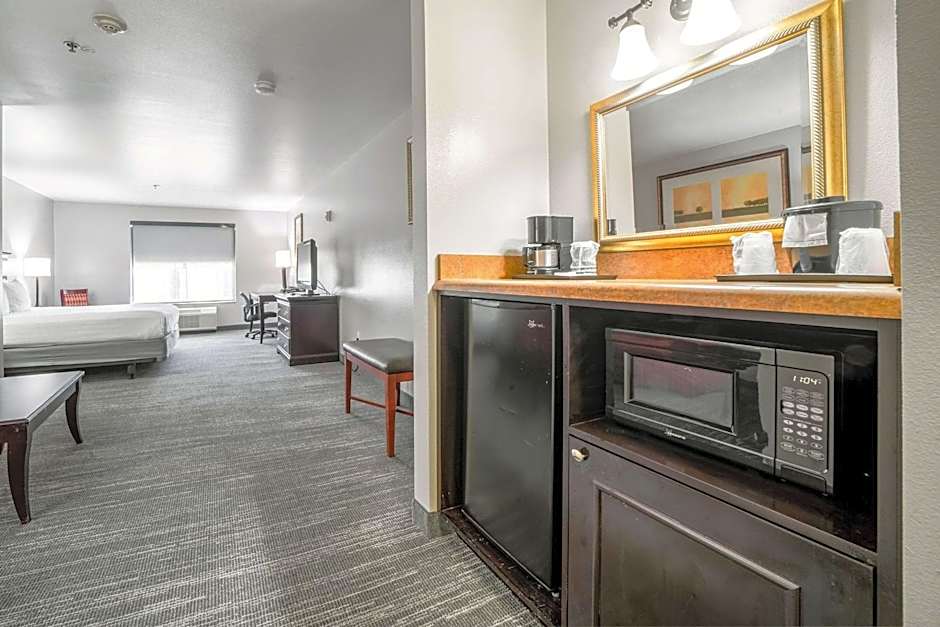 Country Inn & Suites by Radisson, Ontario at Ontario Mills, CA