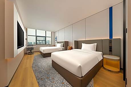Double Room with Two Double Beds - Disability Access