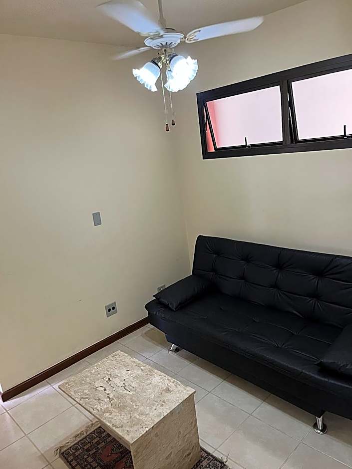 RIVIERA: M6 PRAÇA DAS ARTES 24 Duplex, Perto da Praia, Vista para as Piscinas, 3Dorms+Sala Íntima, 2½Banh, 2Gar, Ar+Ventiladores, Wi-Fi, Tela de Proteção, Varanda com Churrasqueira Ecológica, até 8-9Hóspedes