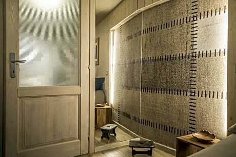 Deluxe Double or Twin Room with Balcony