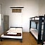 El Petate Hostel
