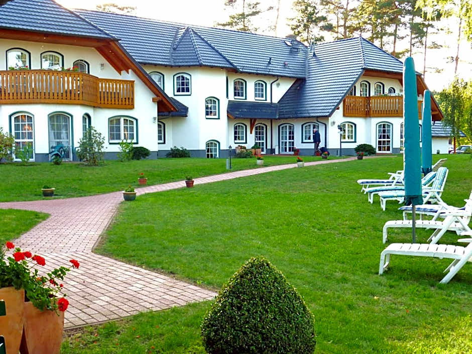 Landhaus Müritzgarten Hotel garni