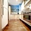 You Stylish City Center Apartments