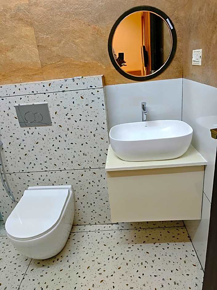 Girassol Service Villa