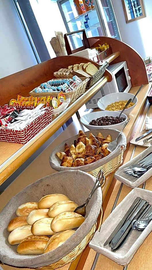 initial by balladins Saint-Quentin / Gauchy