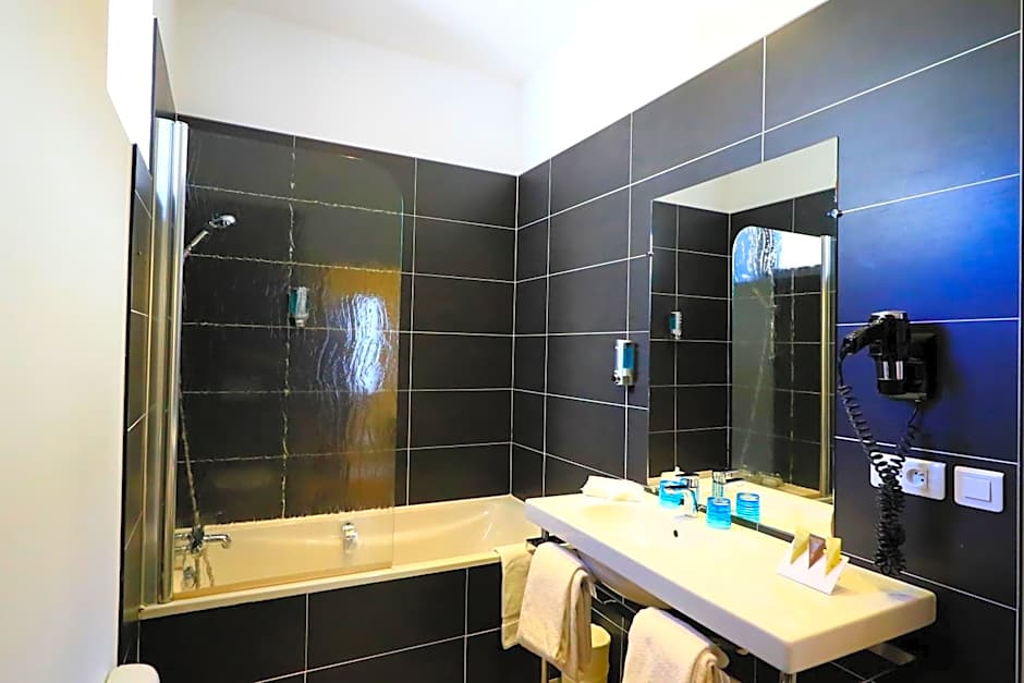 Hotel Le Renoir
