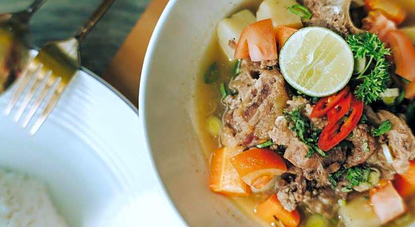 Lovina life Room & Cafe