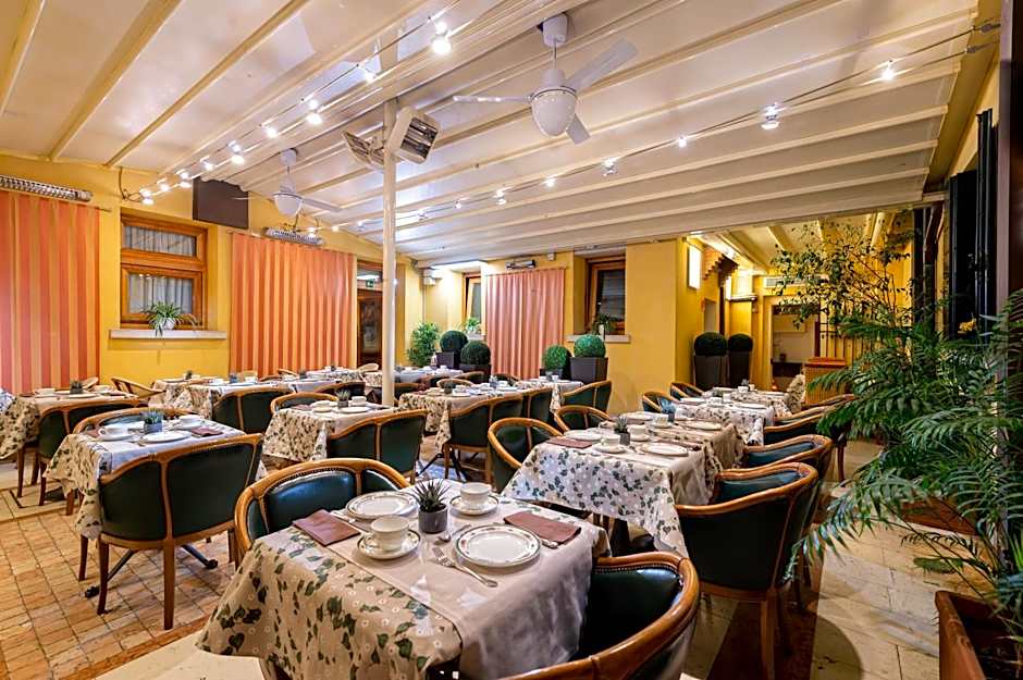 Hotel Santa Marina