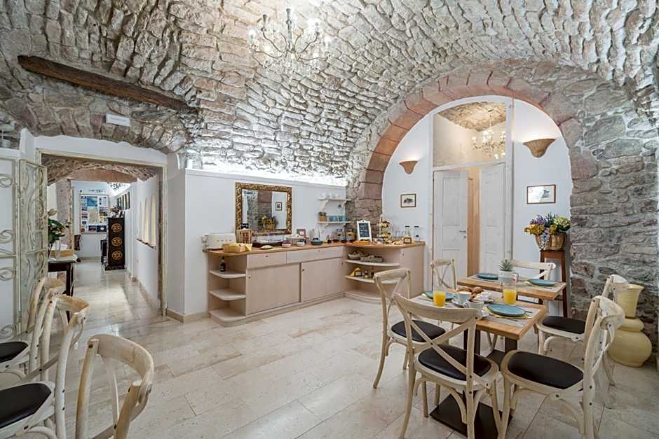 Bosa Queen House