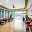 Le Hua Hotel